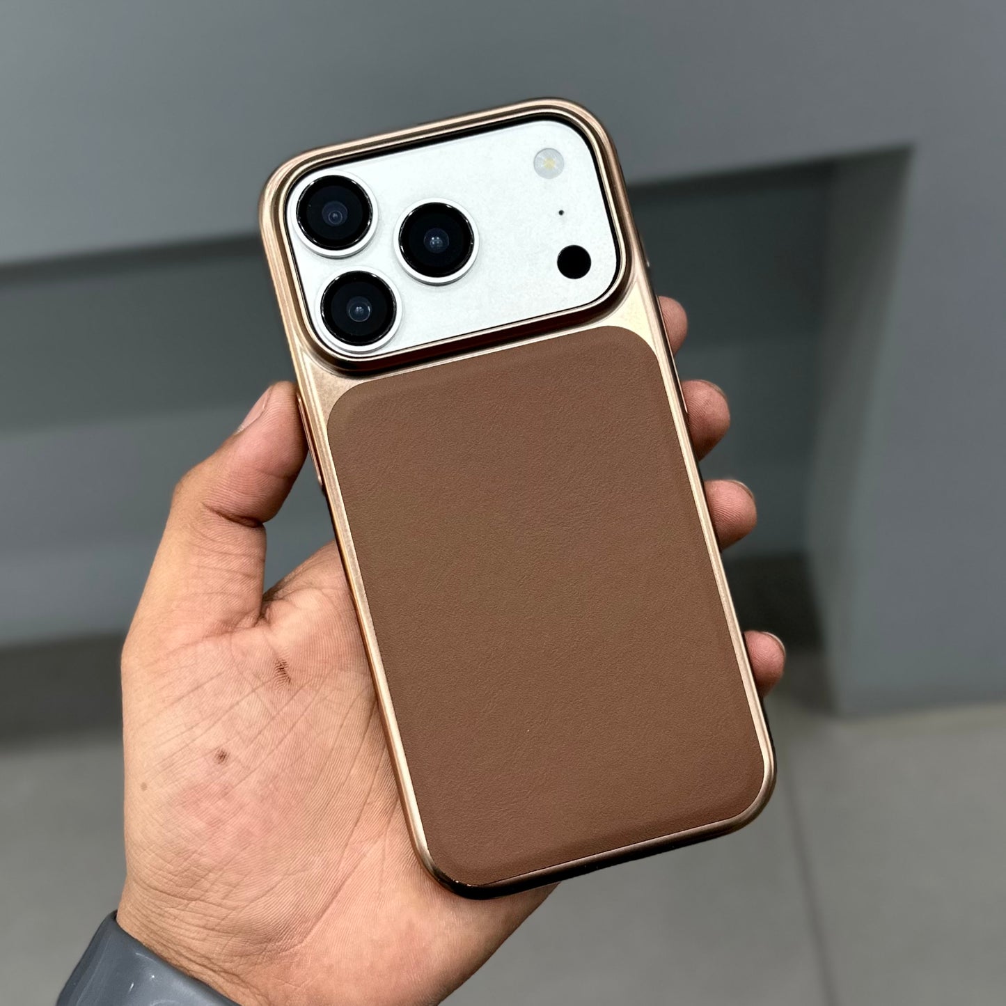 LITO CROME LD CASE - BROWN ( No. 3661 )