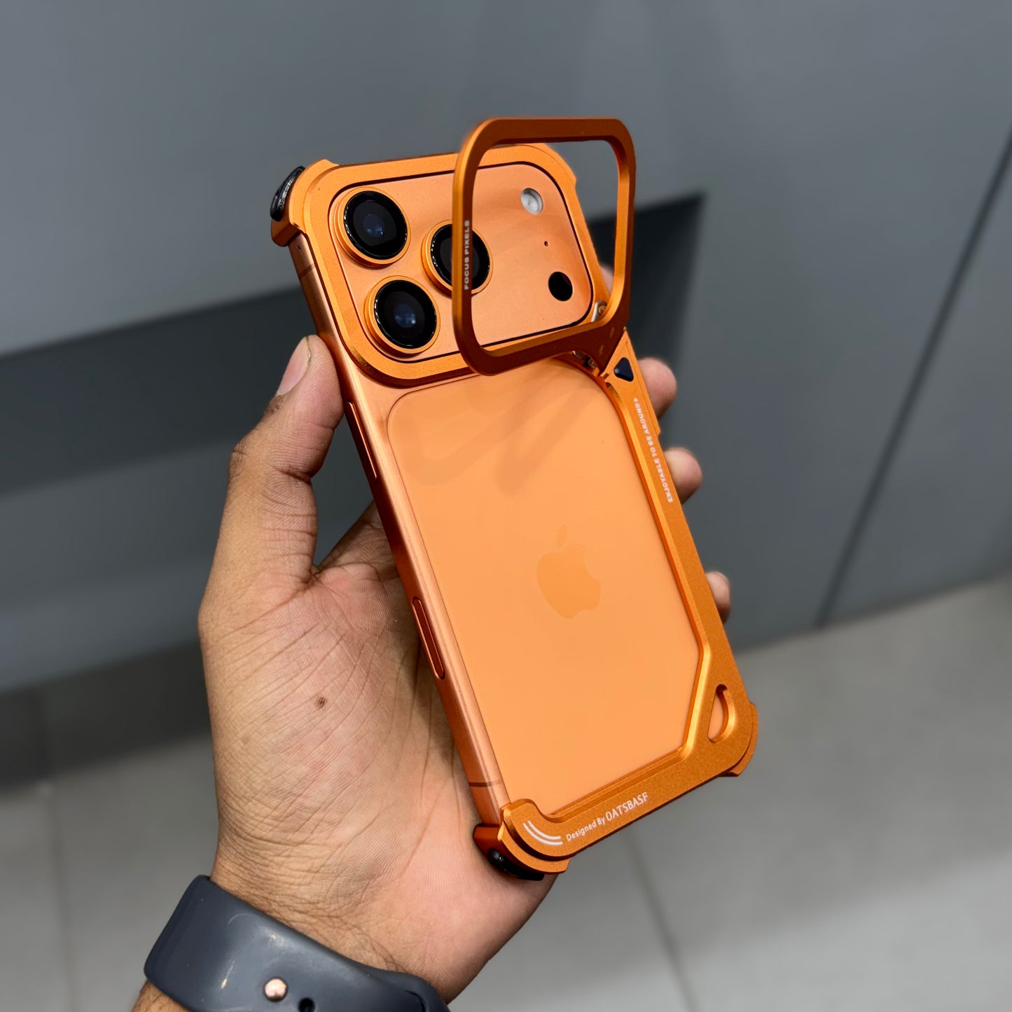9 METAL CASE - ORANGE ( No. 2390 )