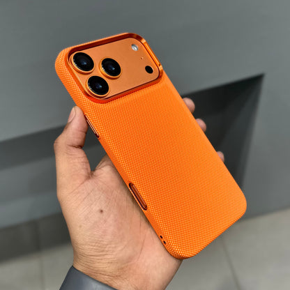 LUXO ORANGE DOTS LINE WITH MAGSAFE CASE ( No. 2684 )