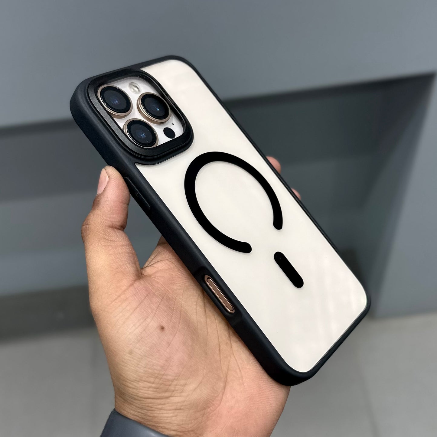 AURA ARMOD CASE - BLACK ( No. 3144 )