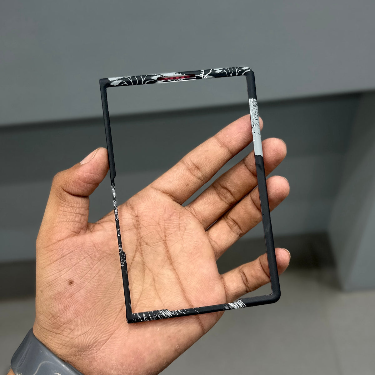 LUXO LION BLACK FOLD SERIES CASE ( No. 3992 )