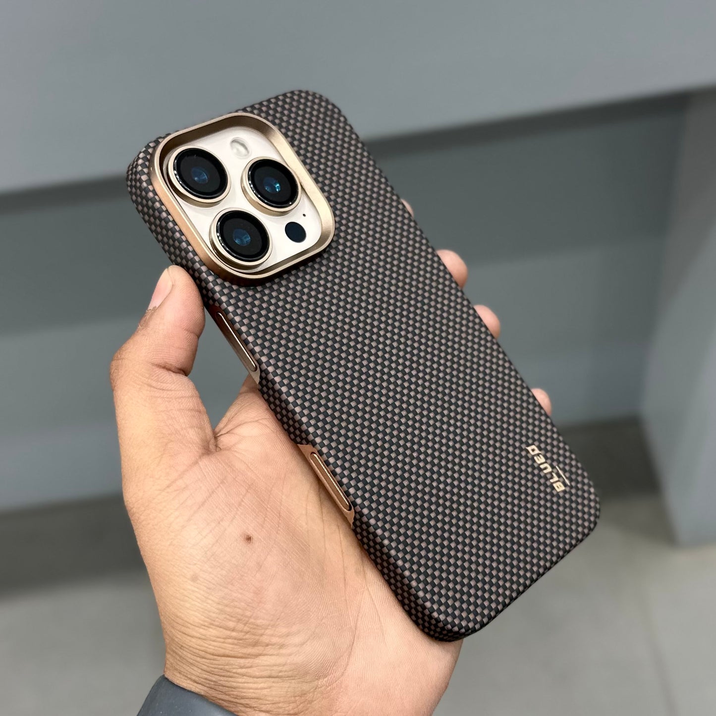 BLUEO ARMID FIBER CASE - BROWN ( No. 3068 )