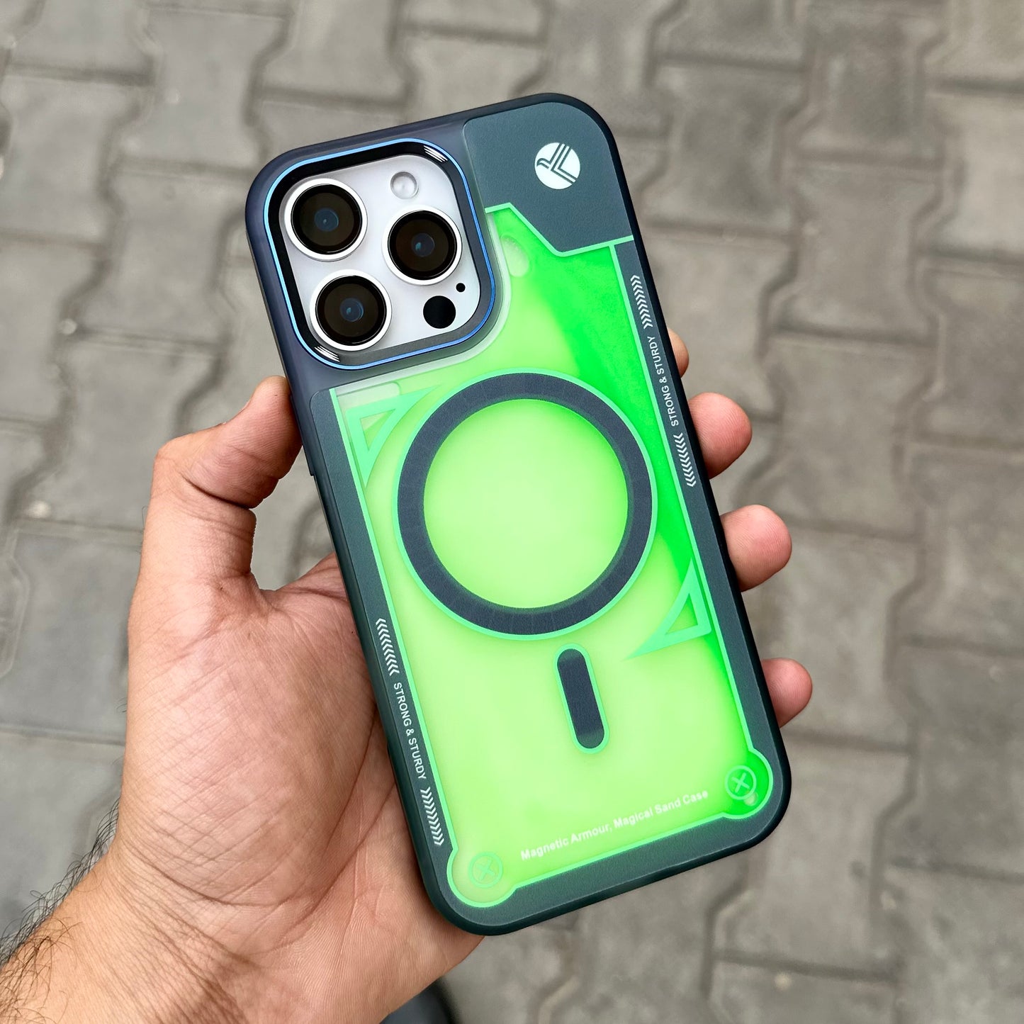 Grafix Sand Floting Case With Magsafe-Green ( No. 1806 )
