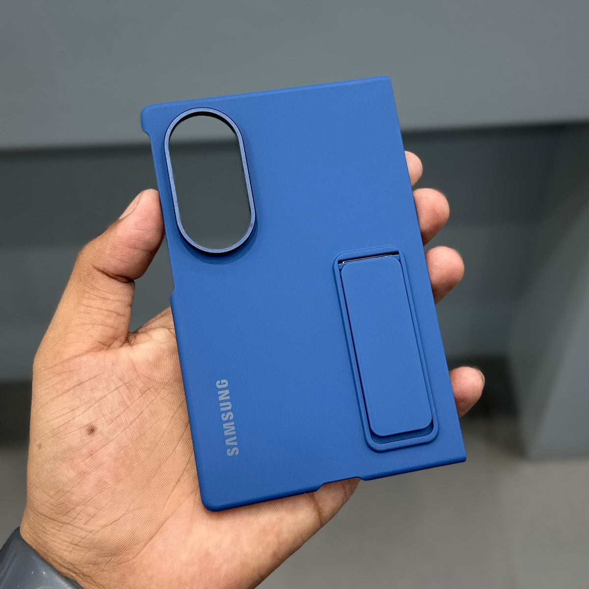 DREAMS STANDING CASE - BLUE ( No. 3895 )