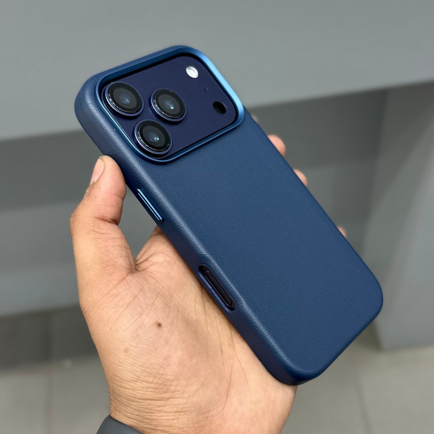 JTP LEATHER MAGSAFE CASE - BLUE ( No. 3031 )