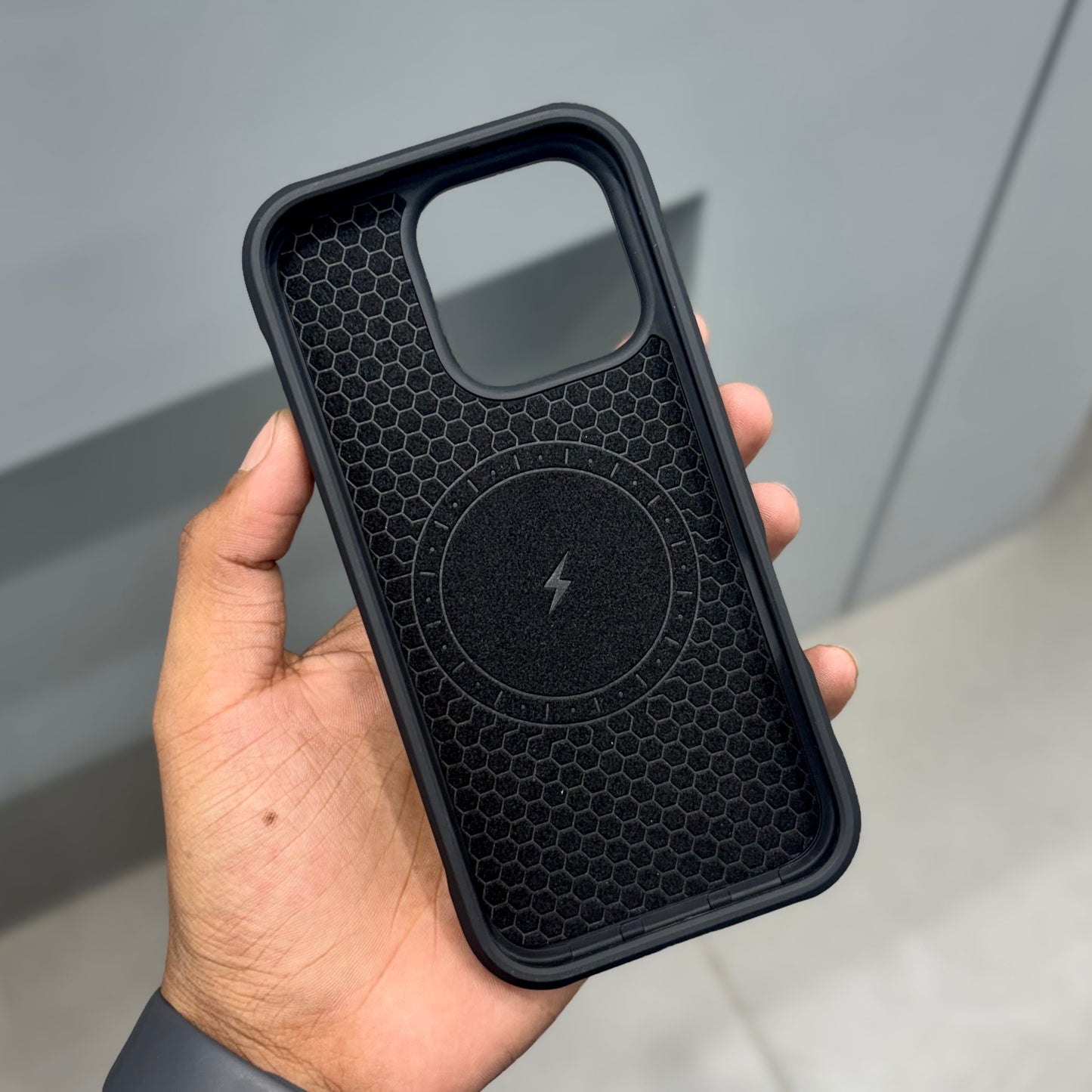 Pita with Magsafe Case - Black wave ( No. 2162 )