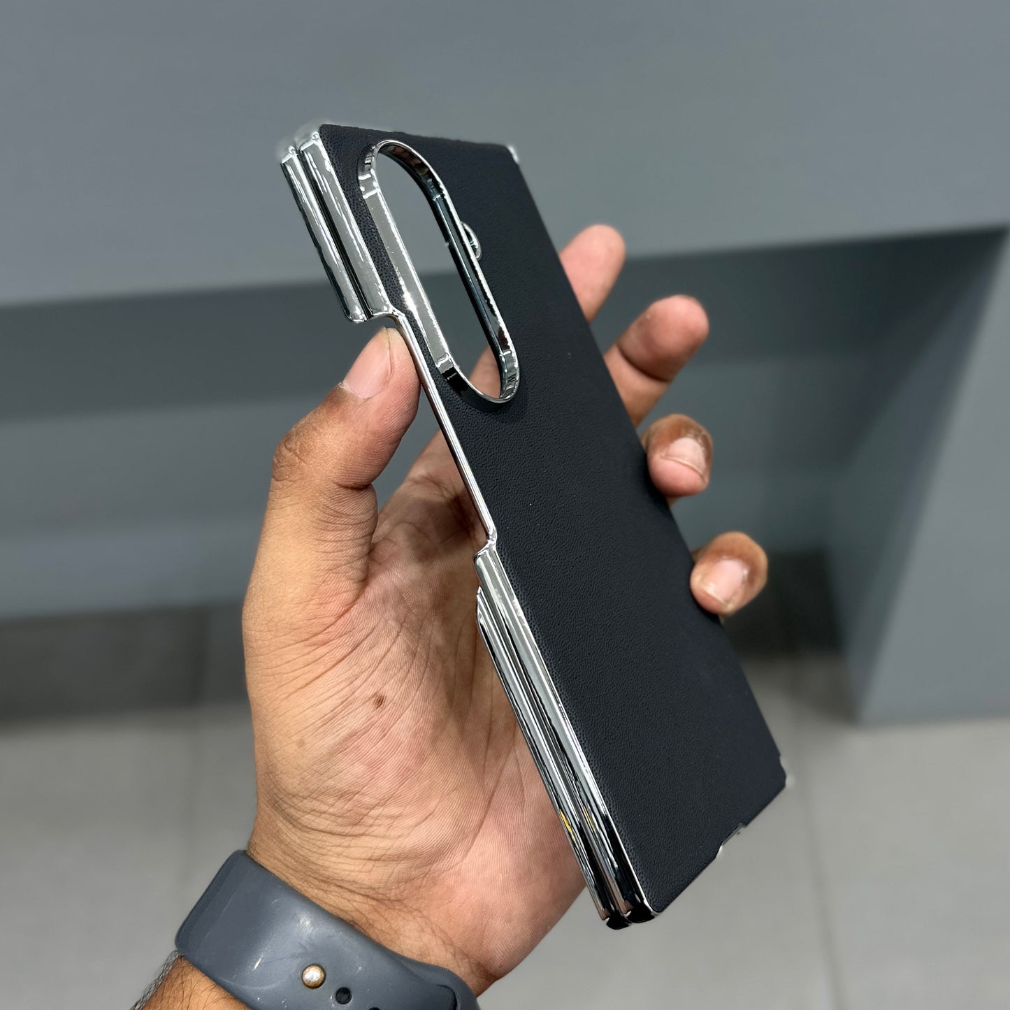 DYNAMYK VEGAN LEATHER CASE - BLACK ( No. 3844 )