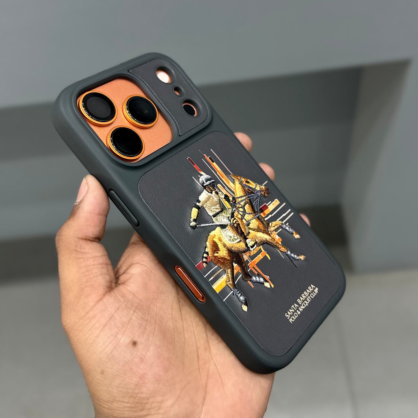 Santa Barbara Cedric Case-Black ( No. 2009 ) 17 Series