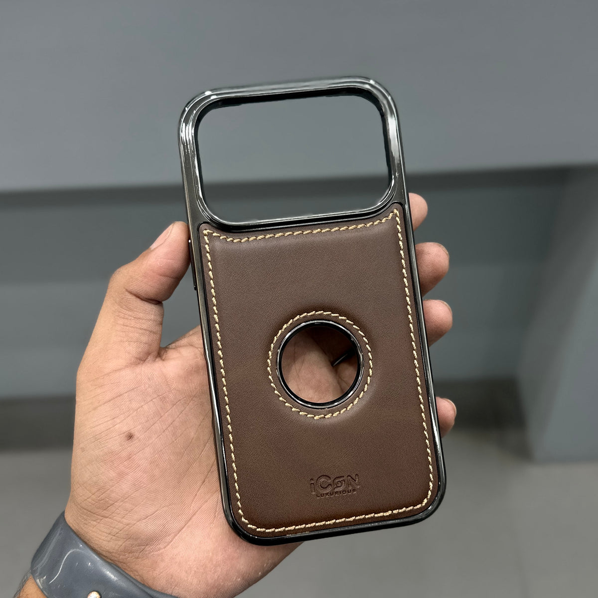 ICON CLASSIC SERIES CASE - BROWN ( No. 4027 )