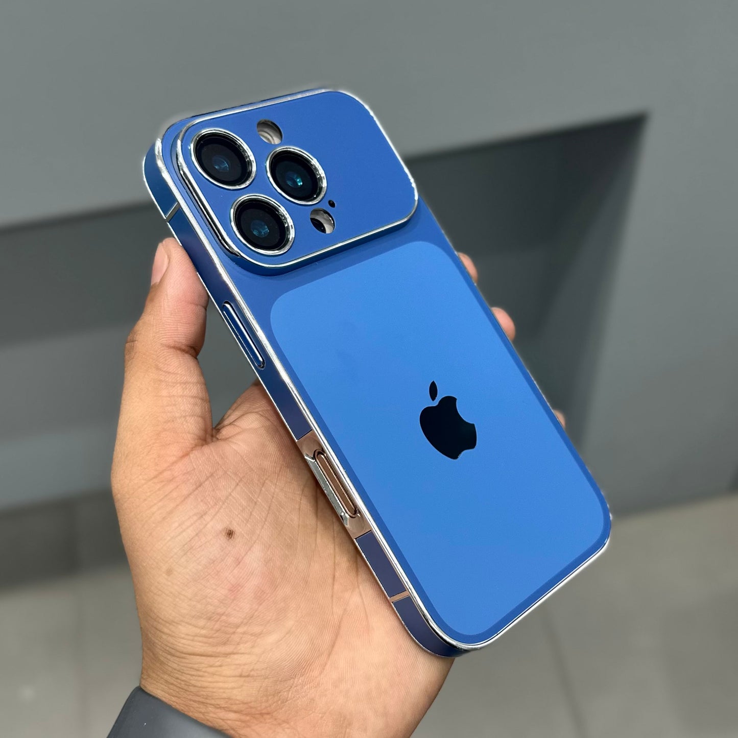 CMA IVORY PRO GUARD CASE - BLUE ( No. 2862 )