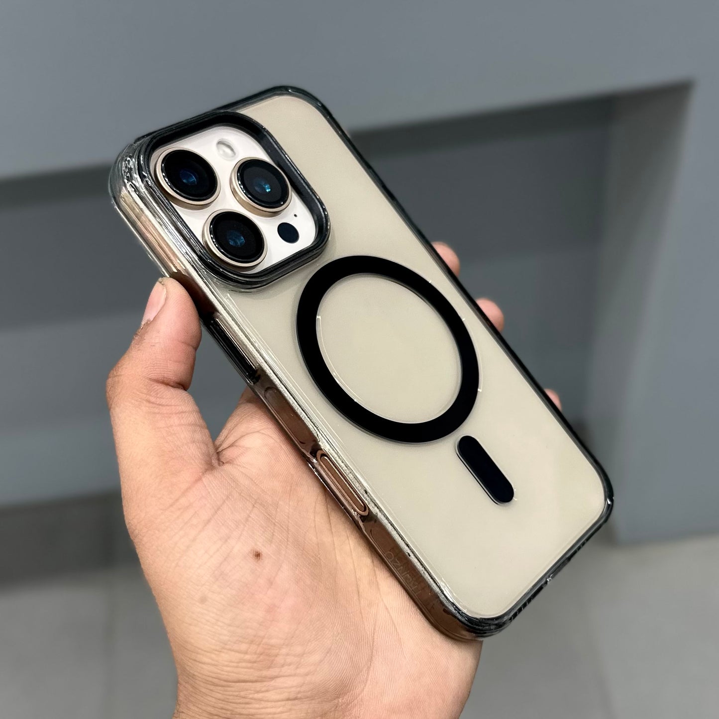 TRANZO BC-154 MAGSAFE CASE - BLACK TNT ( No. 3041 )