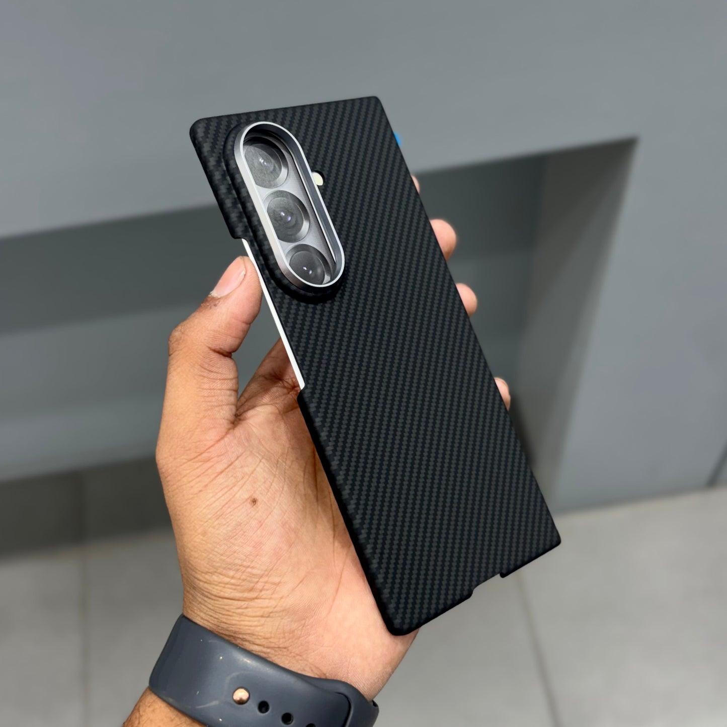 YH CARBON CASE - SAMSUNG- BLACK ( No. 2401 )