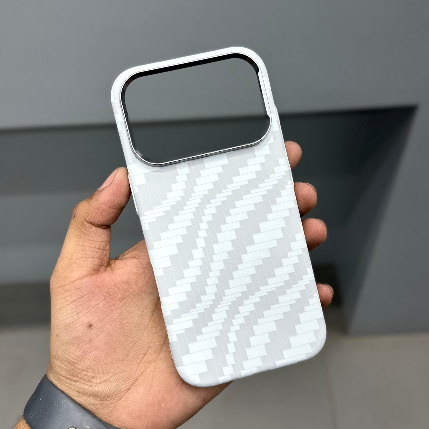 LUXO CARBON CASE - ILLUSION WHITE ( No. 3164 )