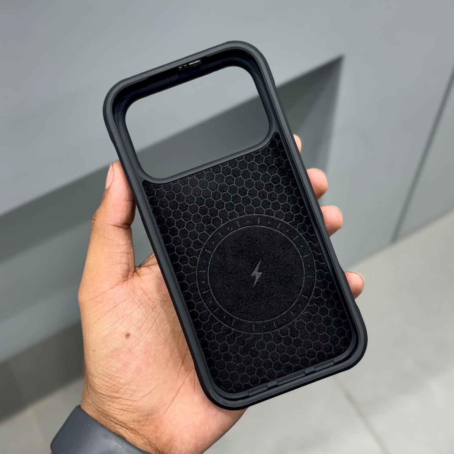 Pita with Magsafe Case - Black carben fiber ( No. 2163 )