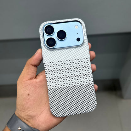 LUXO MAGSAFE CASE - SILVER STEALTH CASE ( No. 3593 )