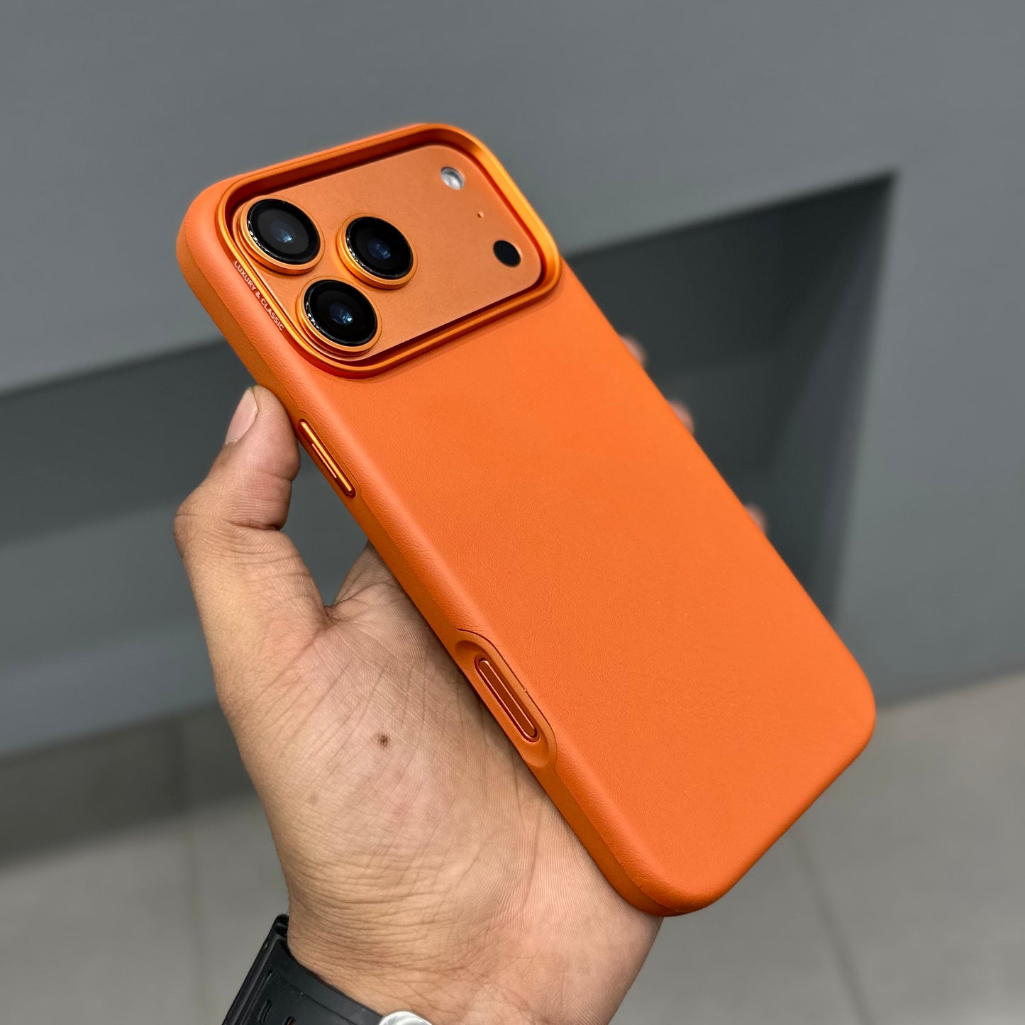 ICON CLASSIC LEATHER MAGSAFE CASE - ORANGE ( No. 2866 )