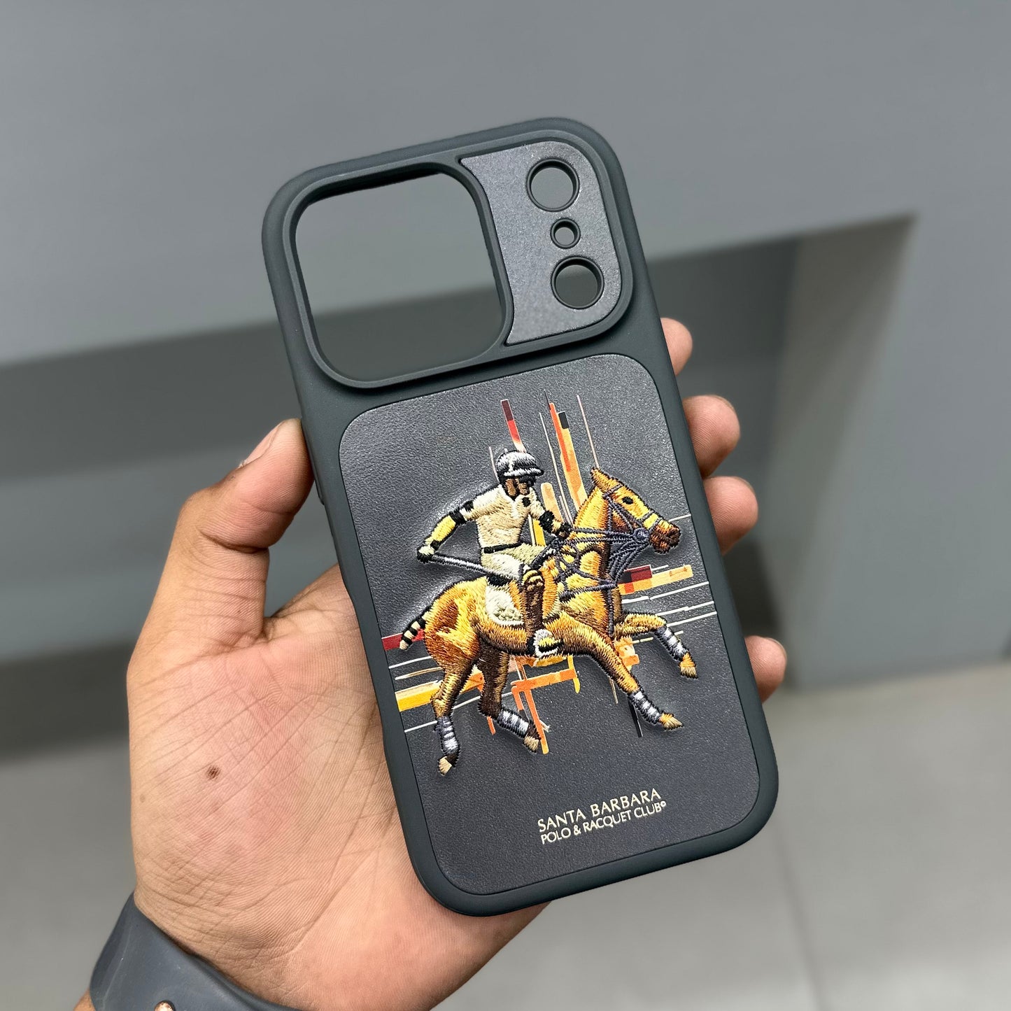 Santa Barbara Cedric Case-Black ( No. 2009 ) 17 Series