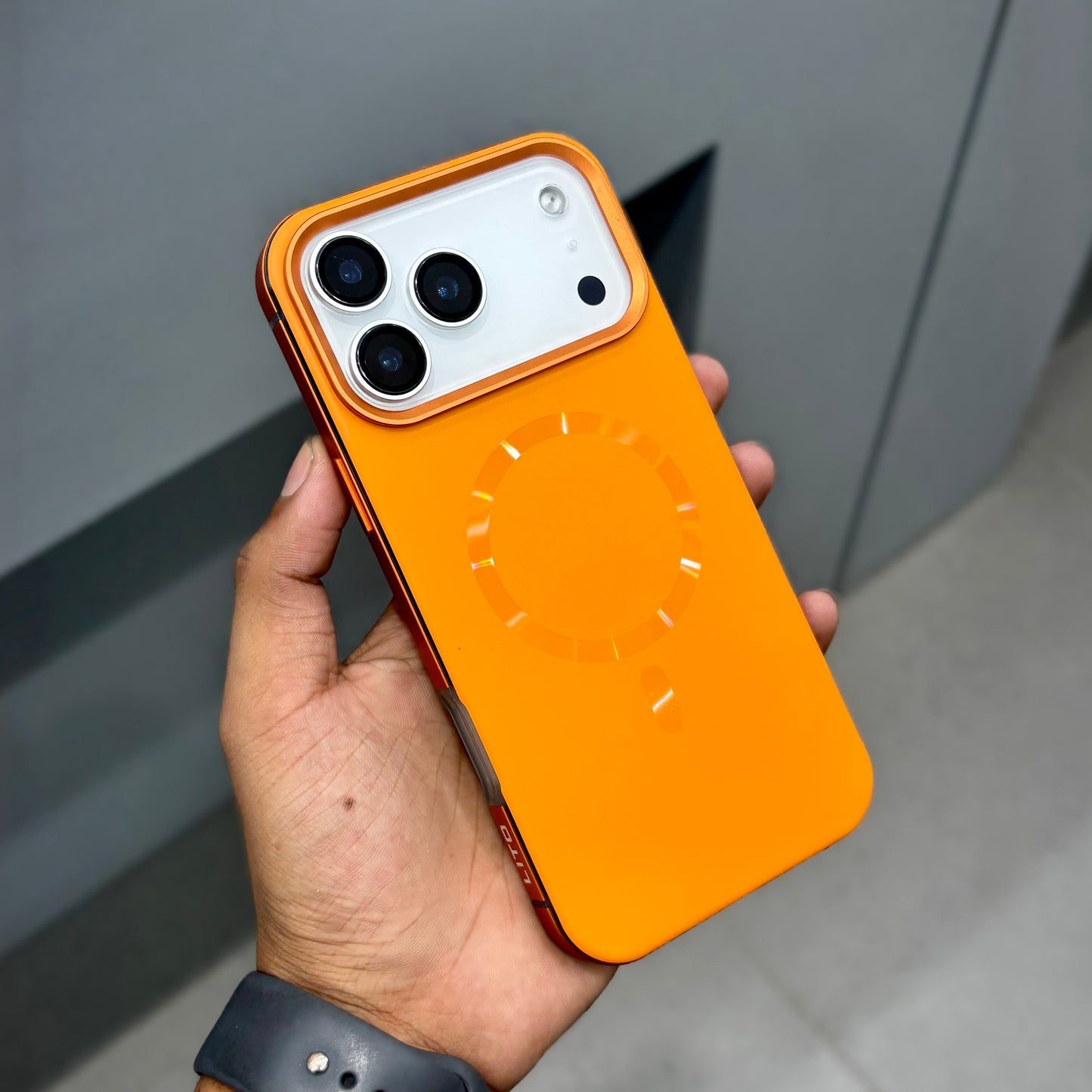 Lito Side Metal Magsafe Case-Orange ( No. 2110 )