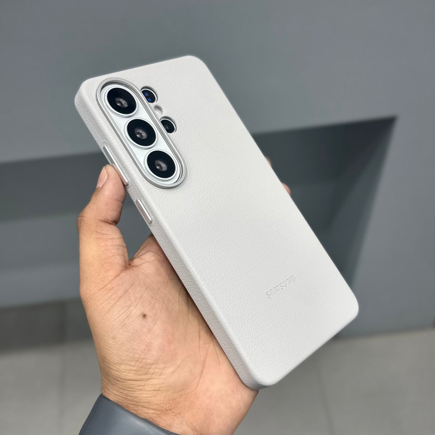 SAFFRON ELITE CASE WITH MAGSAFE - LIGHT GREY ( No. 2953 )