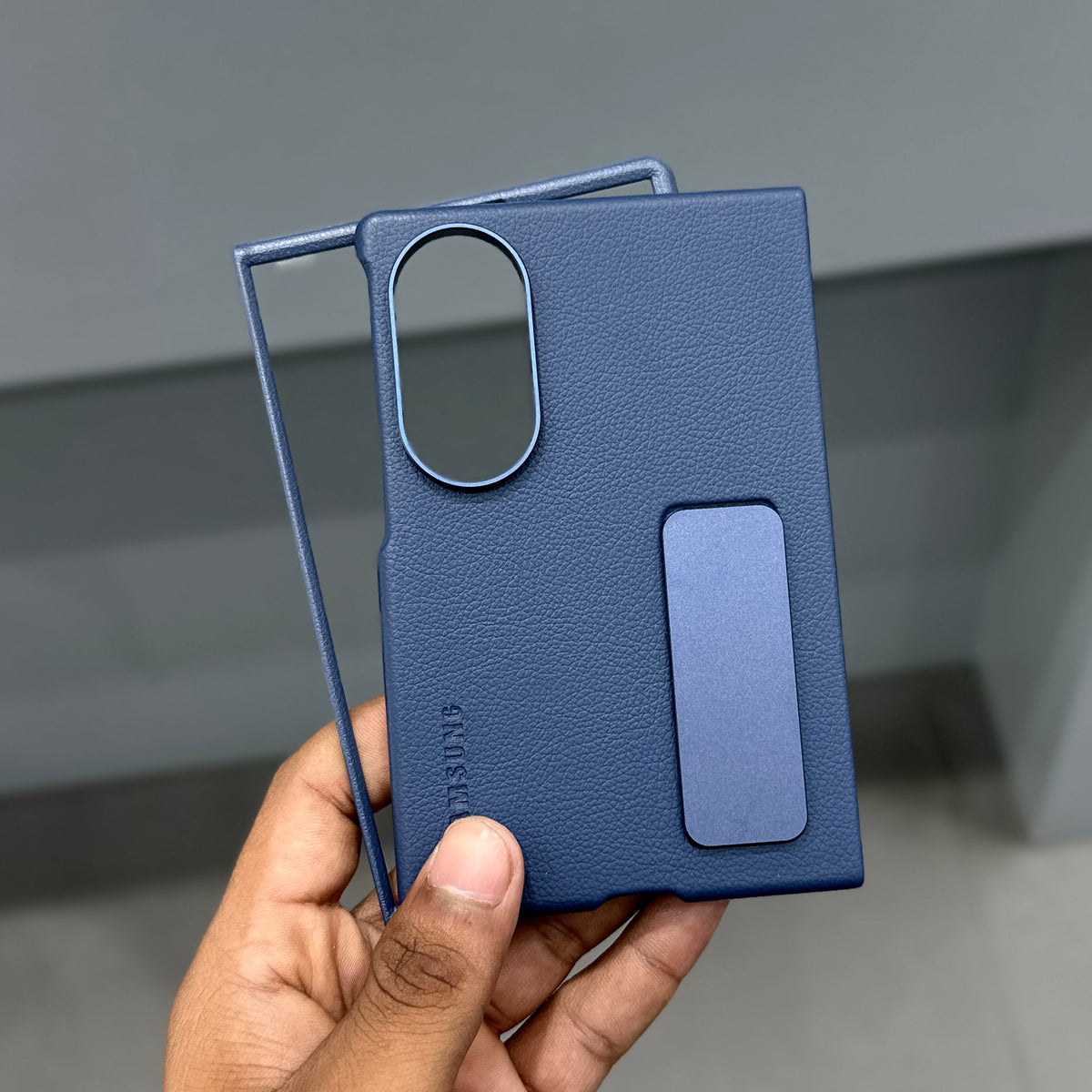 DREAMS KINDSUIT METAL STANDING CASE - DARK BLUE ( No. 3899 )