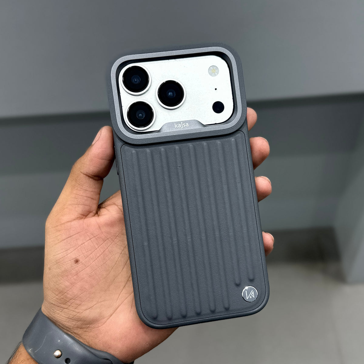 KAJSA GREY SENTINEL MAGSAFE CASE ( No. 4040 )
