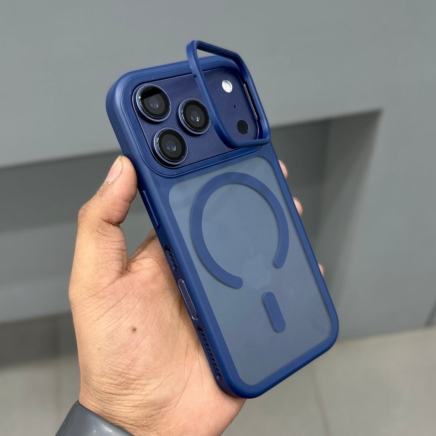 CMAQ TURBINE FROST CASE - BLUE ( No. 3025 )