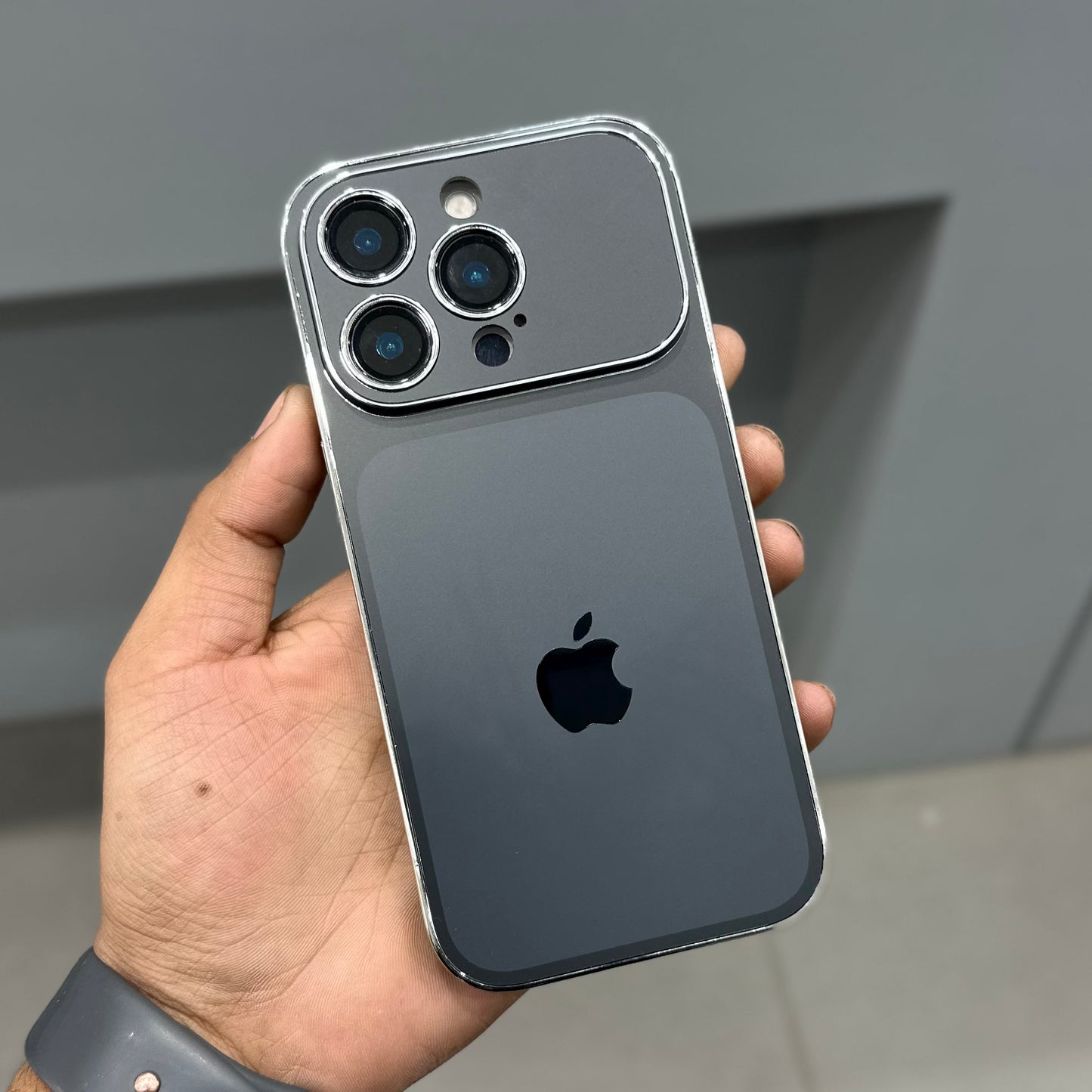 CMA IVORY PRO GUARD CASE - BLACK ( No. 3012 )