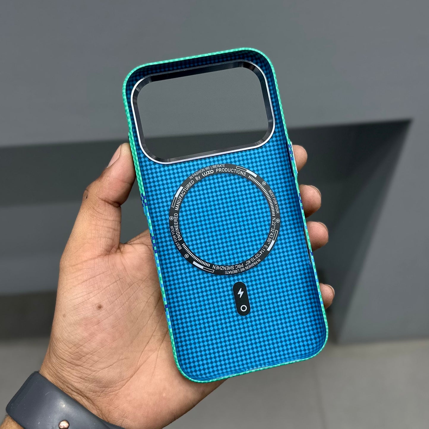 LUXO CARBON CASE - GREEN ANIMALS ( No. 3166 )