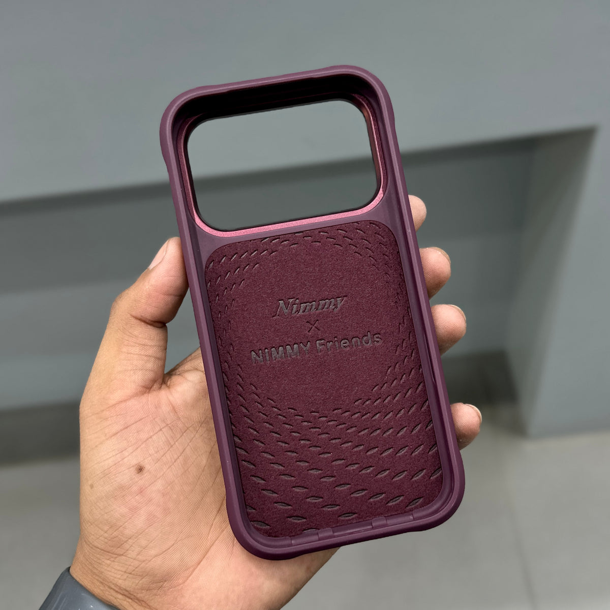 NIMMY FASION SERIES MAGSAFE - WINE RED CAT ( No. 3970 )