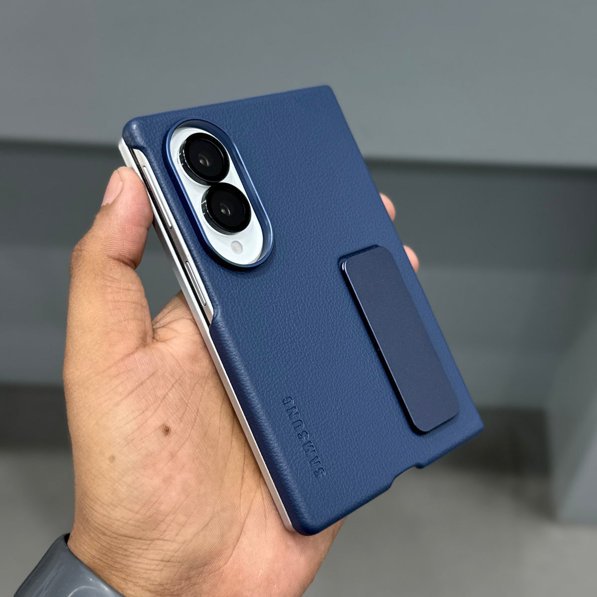 DREAMS KINDSUIT METAL STANDING CASE - DARK BLUE ( No. 3899 )
