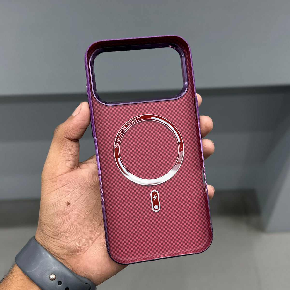 LUXO MAGSAFE CASE - BURGUNDY ( No. 4068 )