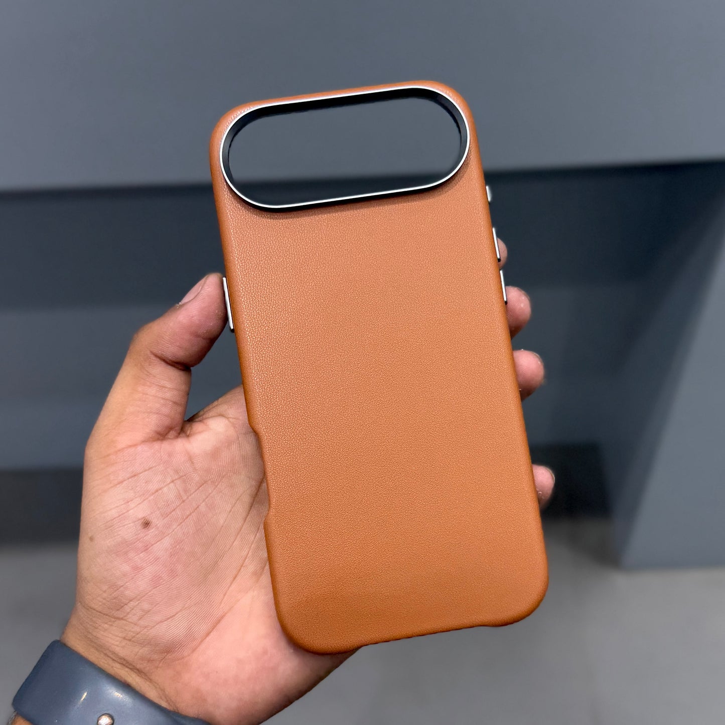 XUNDO UEGAN LEATHER CASE MAGSAFE - BROWN ( No. 2875 )