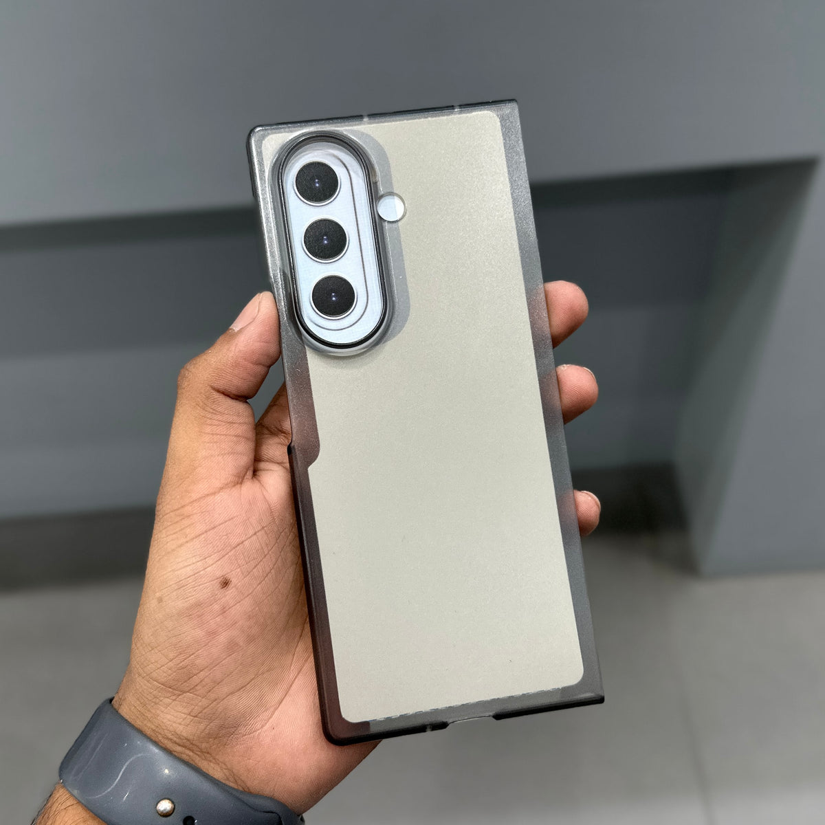 DREAMS MATT CASE - SMOKE GREY ( No. 3944 )