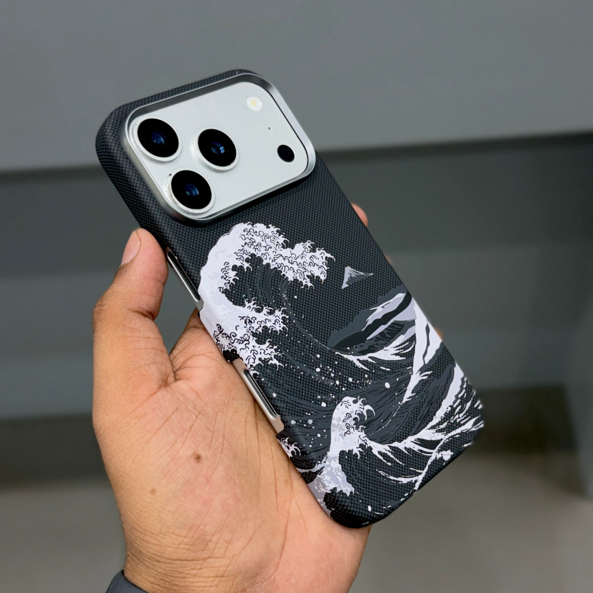 KNIT SEA WAVE CASE MAGSAFE - BLACK ( No. 3789 )