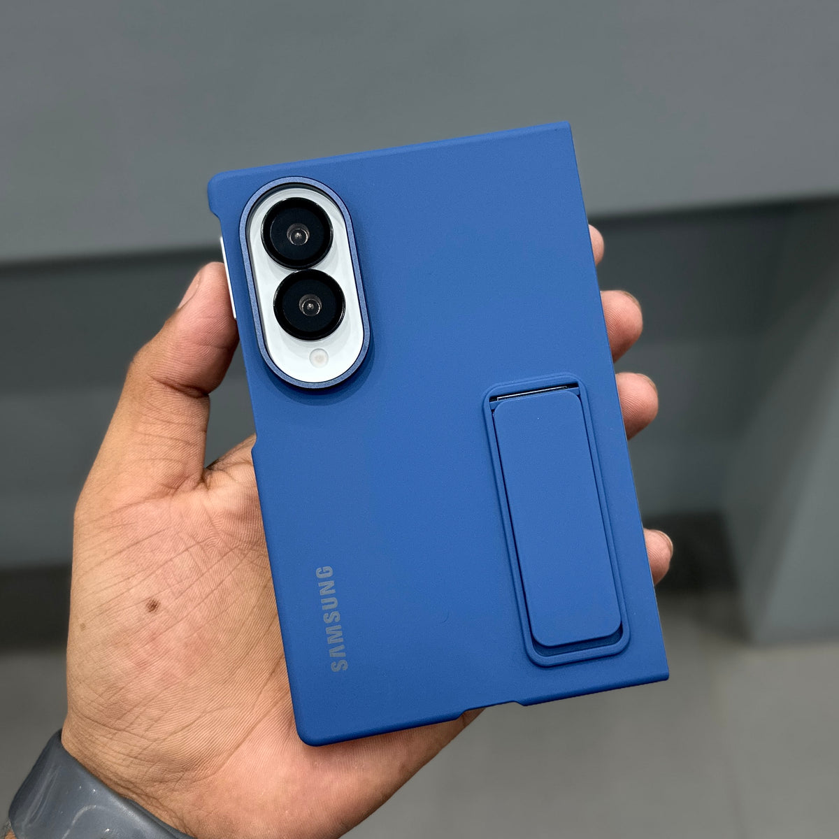 DREAMS STANDING CASE - BLUE ( No. 3895 )