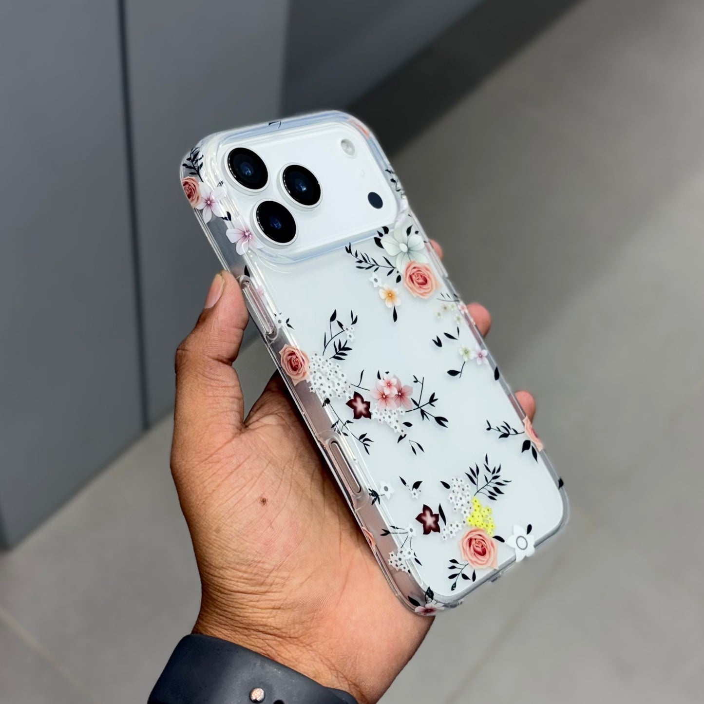 Parado Case ( No. 2107)