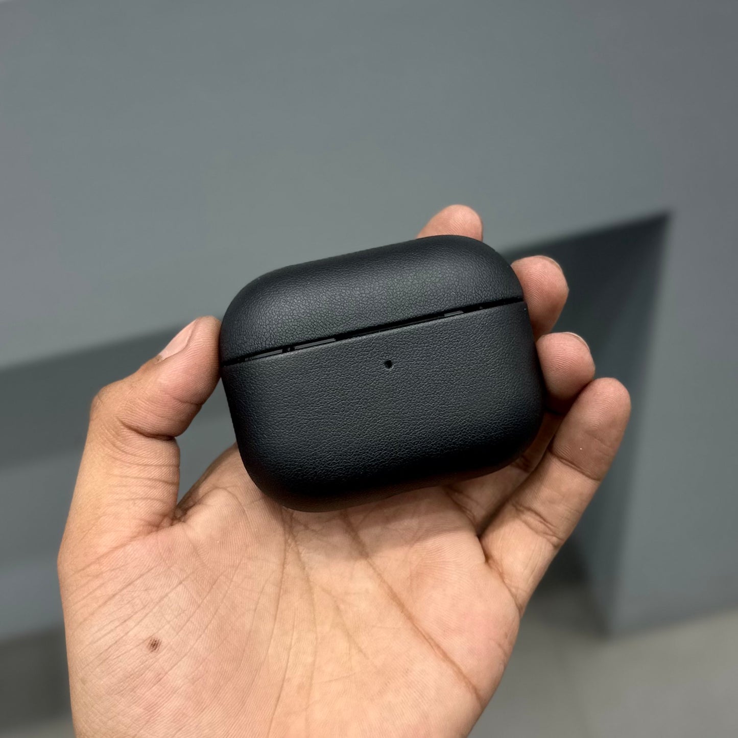 LUXCRAFT AIRPODS CASE - BLACK ( No. 2944 )