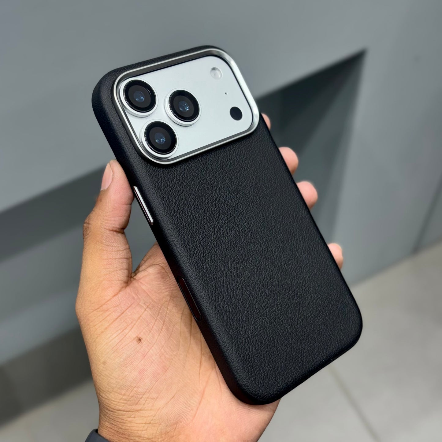 XLEVEL SKIN FEEL CASE - BLACK ( No. 2205 )