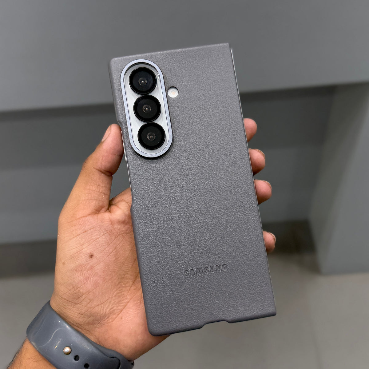 DREAMS VEGAN LEATHER CASE - GREY ( No. 3858 )